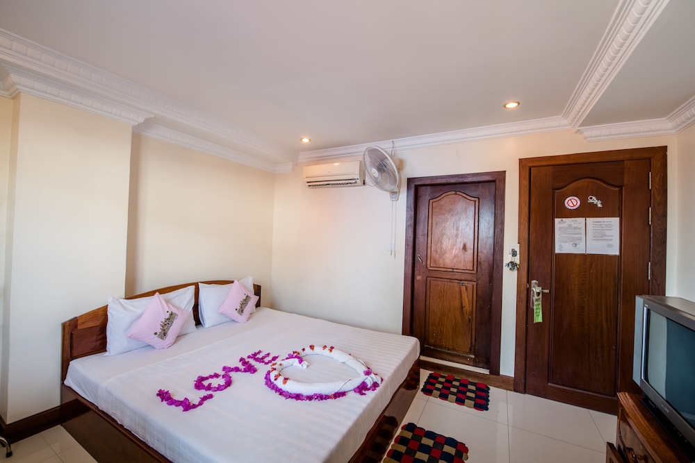 Seng Hout Hotel 14/53