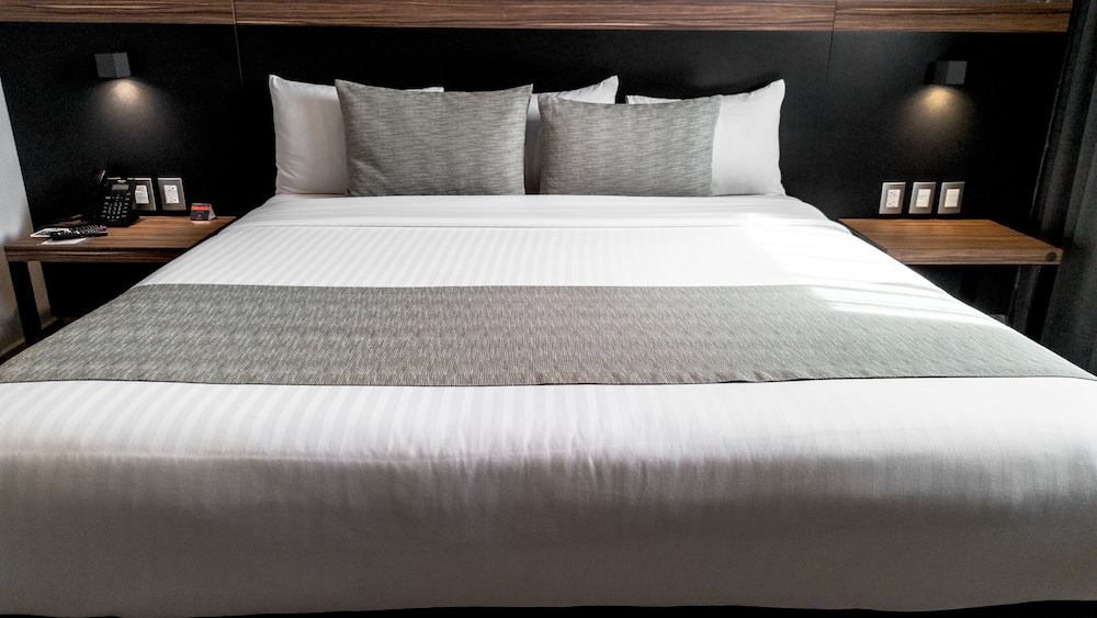 Hotel Bedford 18/50