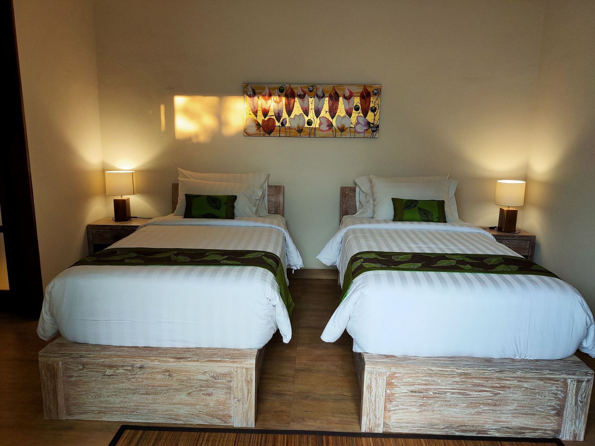 3 BEDROOMS, VILLA, PRIVATE POOL, GROUND FLOOR
