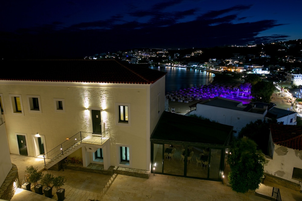 KRINOS SUITES HOTEL 1/50