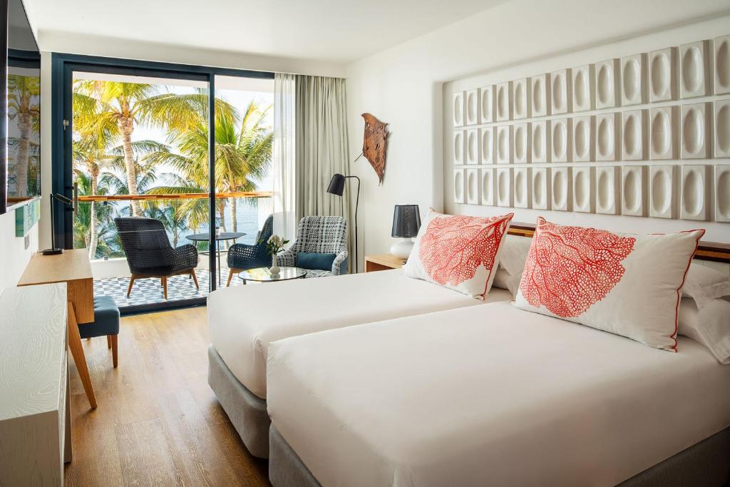 Junior Suite, Single, Sea View, High Floor