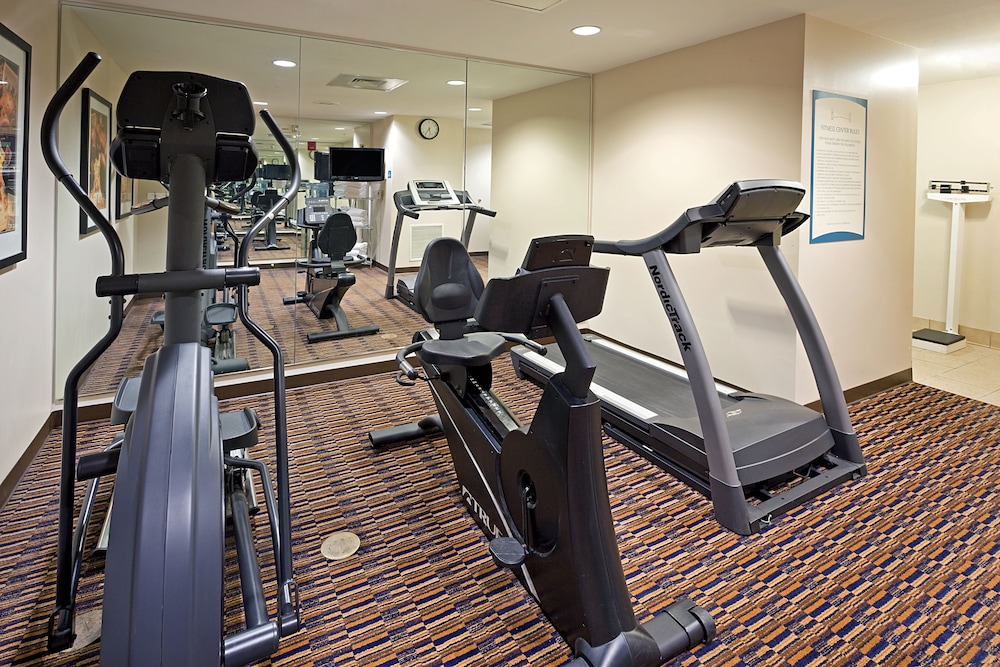 Staybridge Suites Philadelphia-Mt. Laurel 22/50