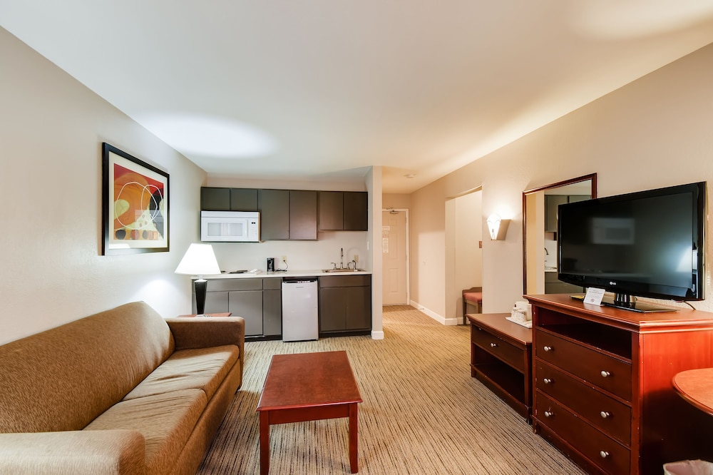 Orangewood Inn Suites Midtown 29/58