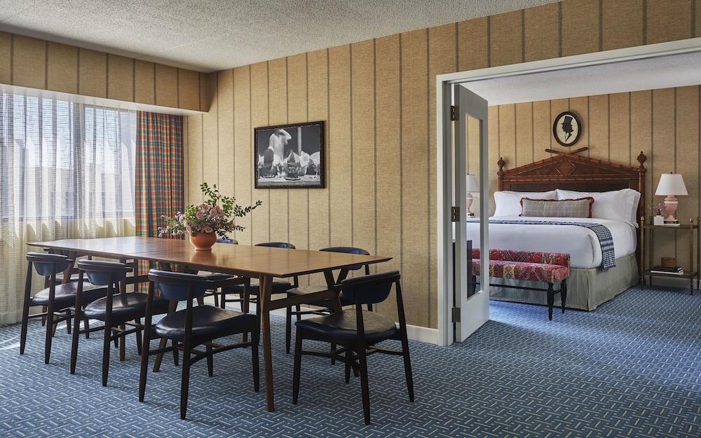 Graduate by Hilton Iowa City 72/84