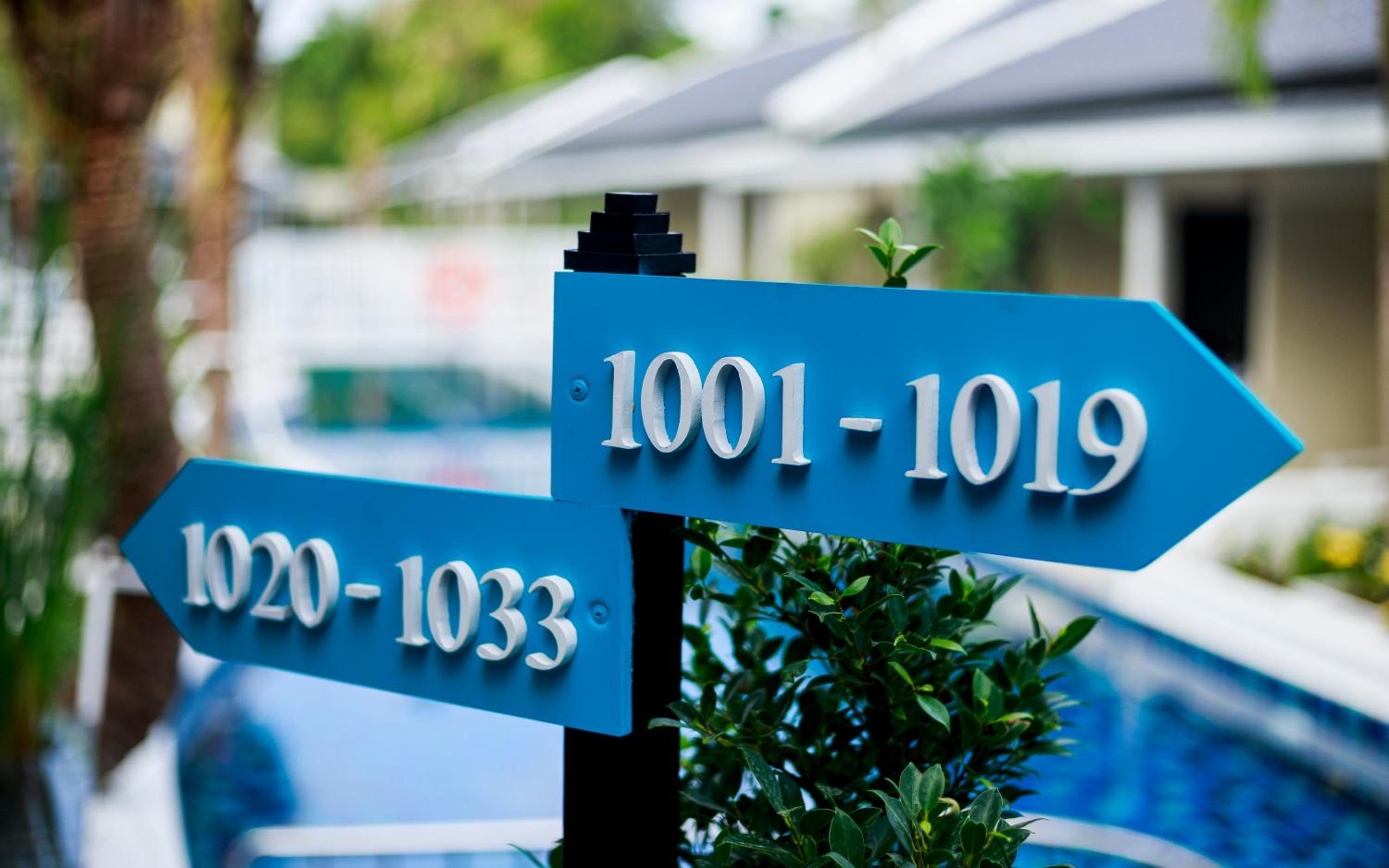 Tuana Hotels Brook Pool Access 22/50