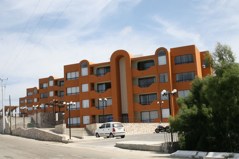 Sunrock Hotel & Suites in CABO SAN LUCAS