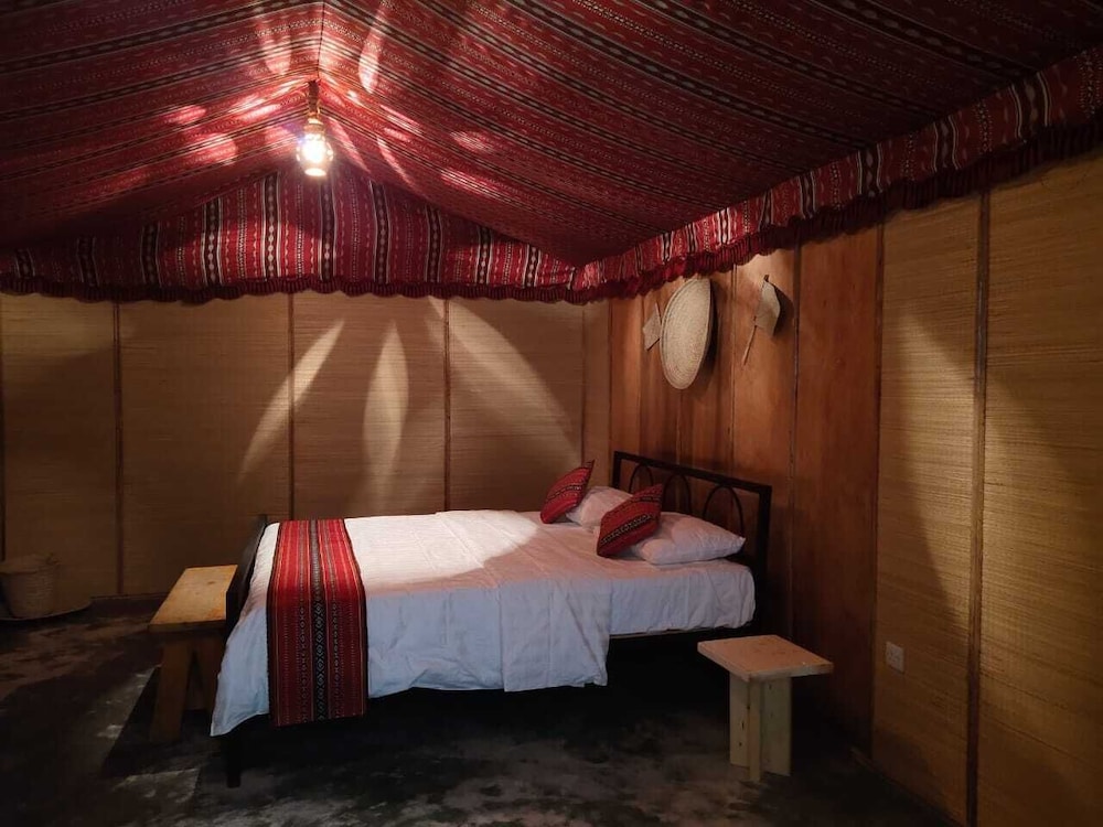 Sama Al Areesh Desert Camp 11/26