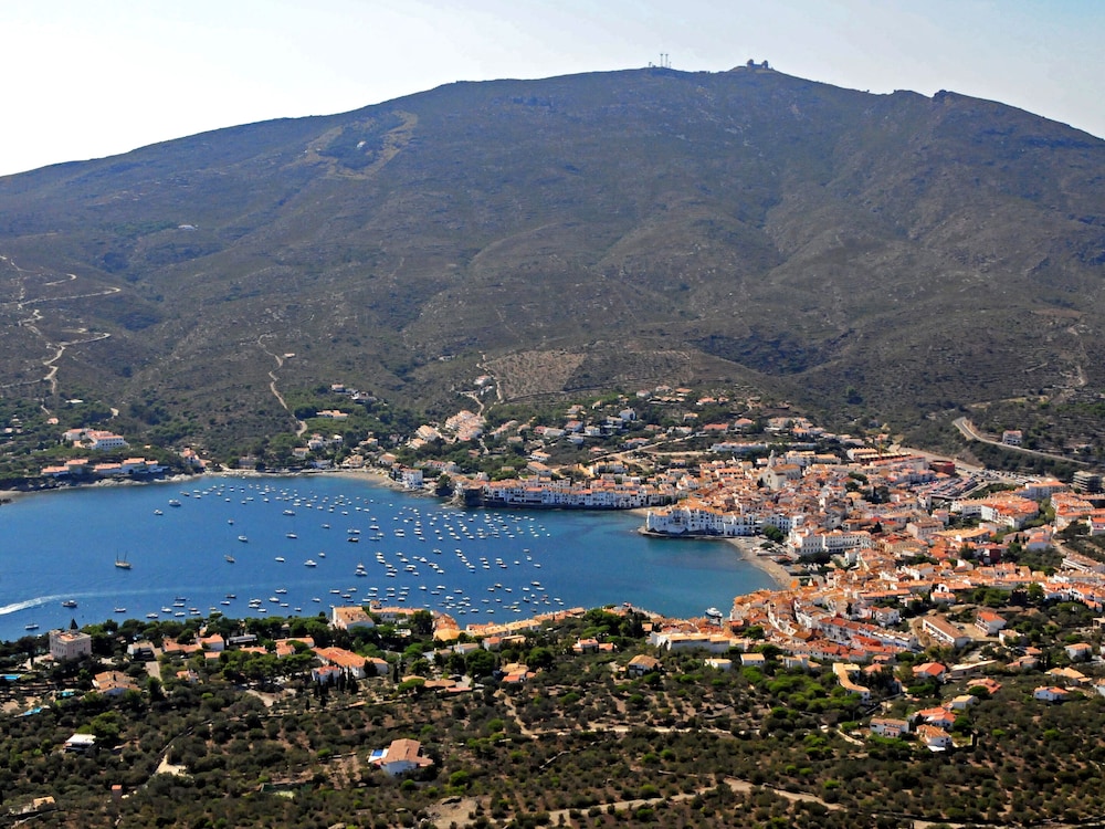 Bakour Costa Brava 32/48