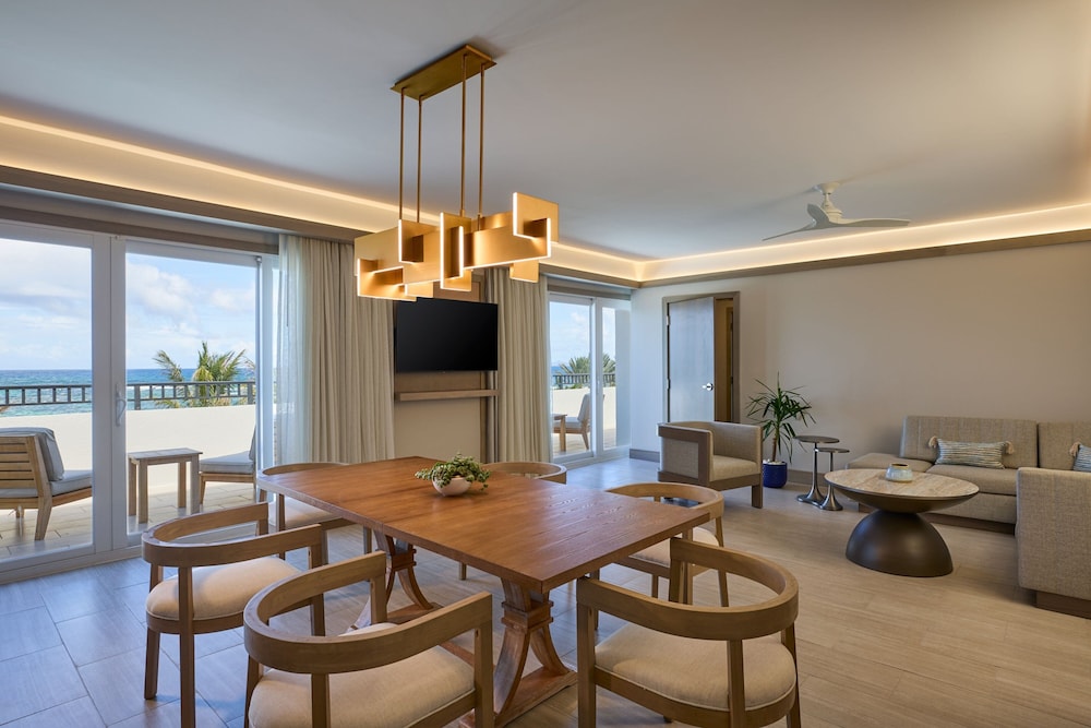 JW Marriott St. Maarten Beach Resort & Spa 34/50