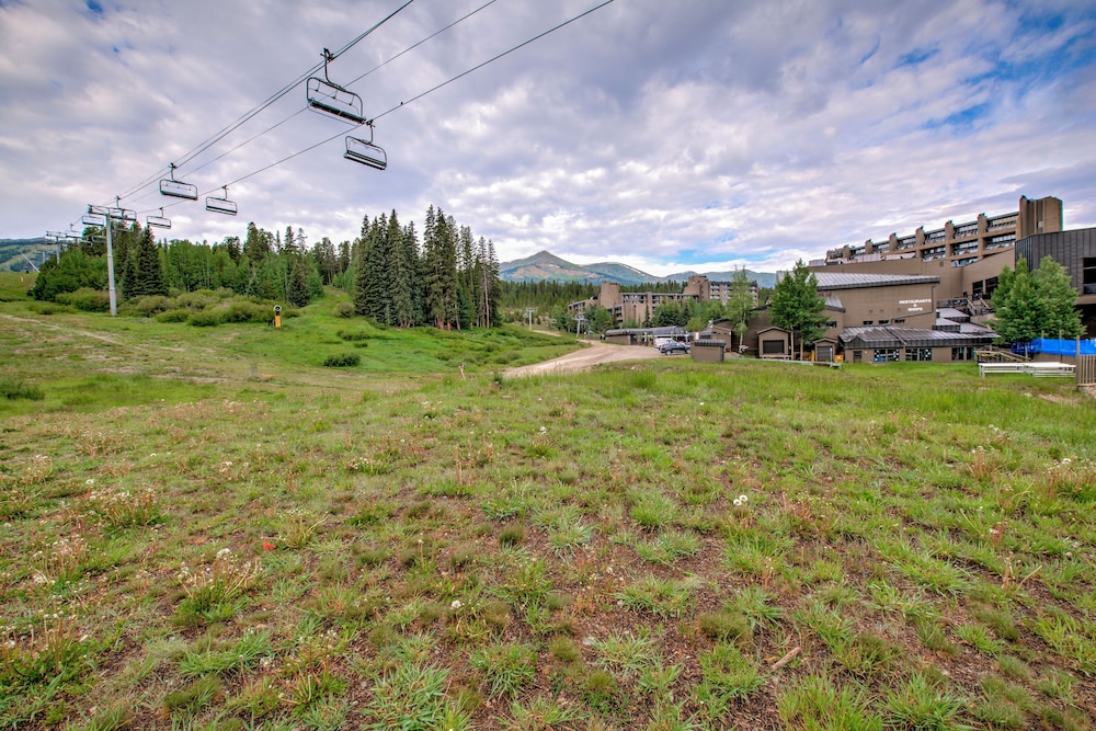 Beaver Run Resort And Conference Center 77/80