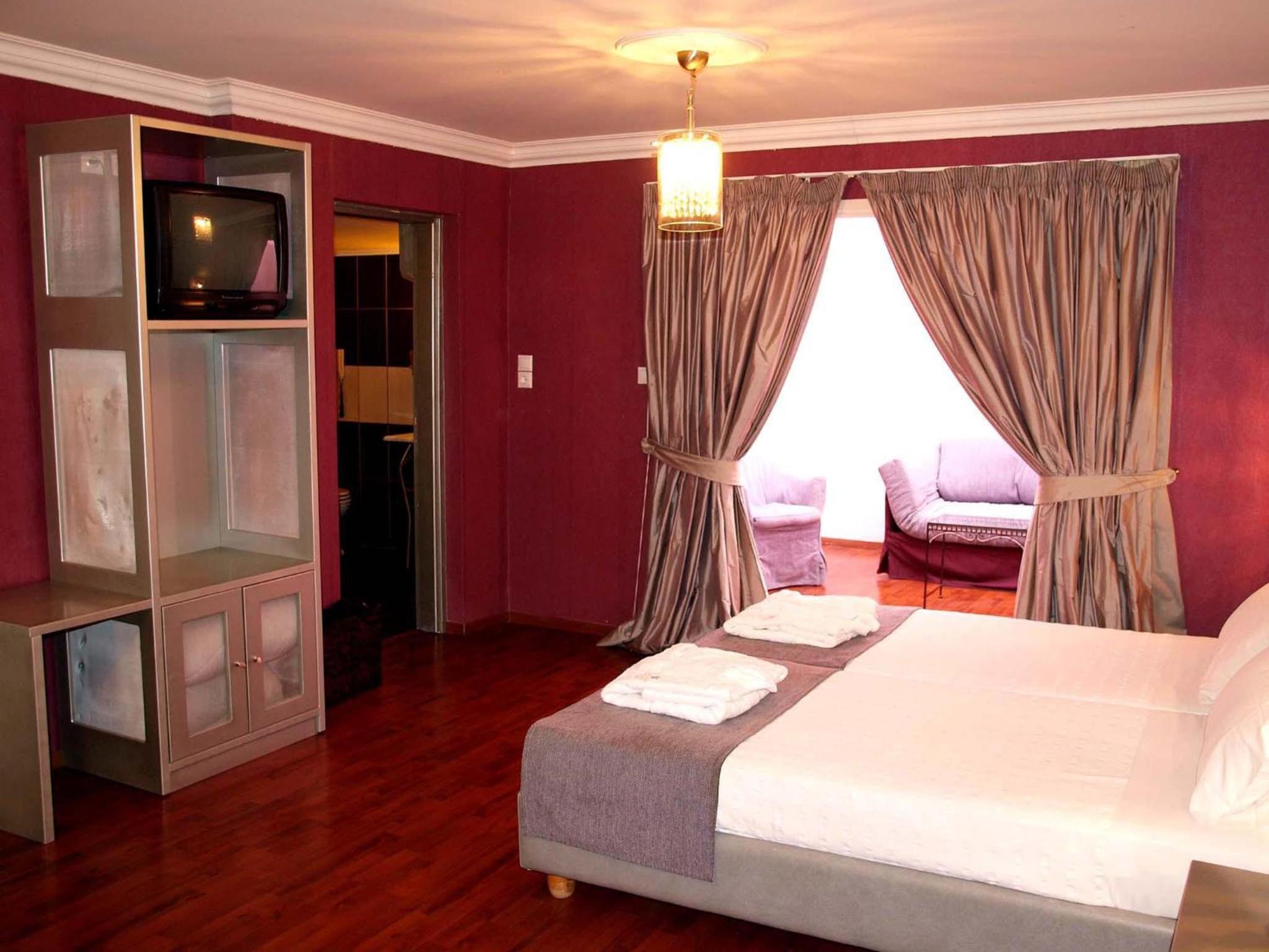 Suite, 2 Double and Twin Beds