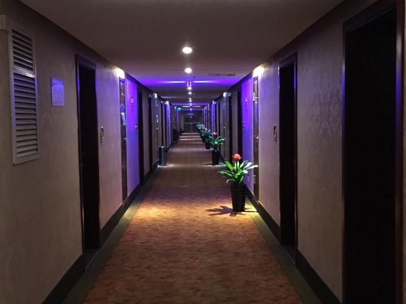 GREENTREE INN NANTONG TONGZHOU SHIJI AVENUE JIANGHAIHUANGDU EXPRESS HOTEL 2/19