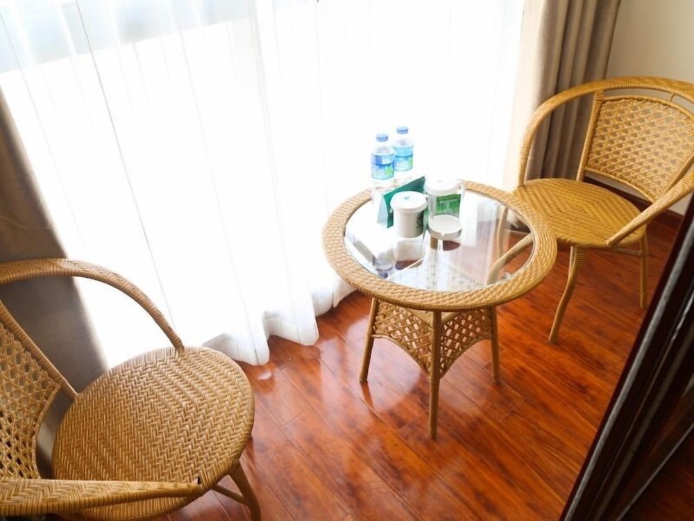 GreenTree Inn WuXi DongTing Leather City Express Hotel 17/21