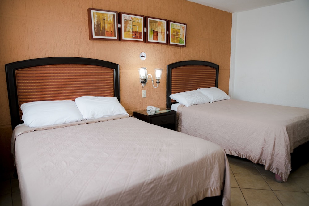 Hotel Ejecutivo Tepic 18/65
