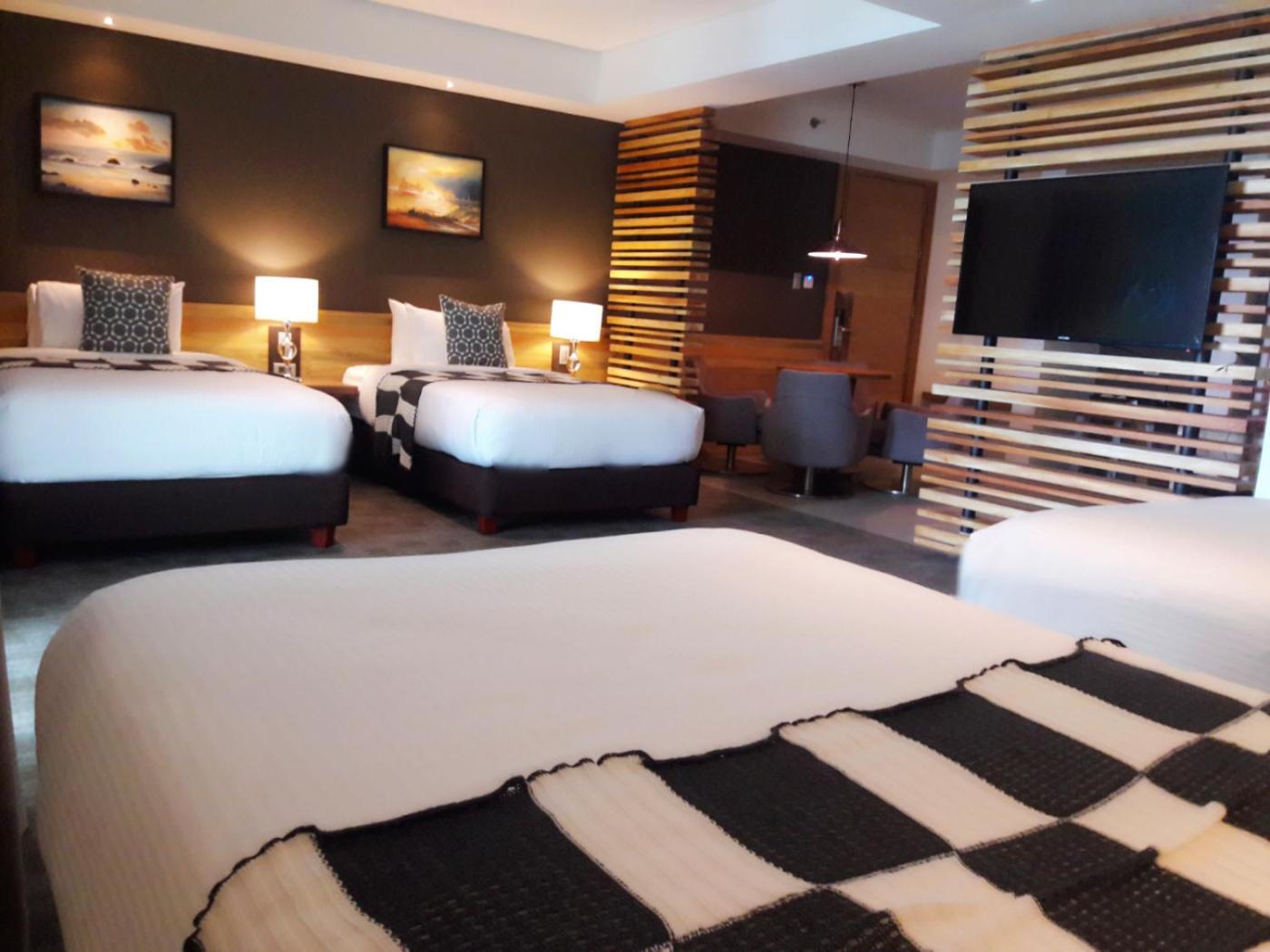Escala Tagaytay 28/55