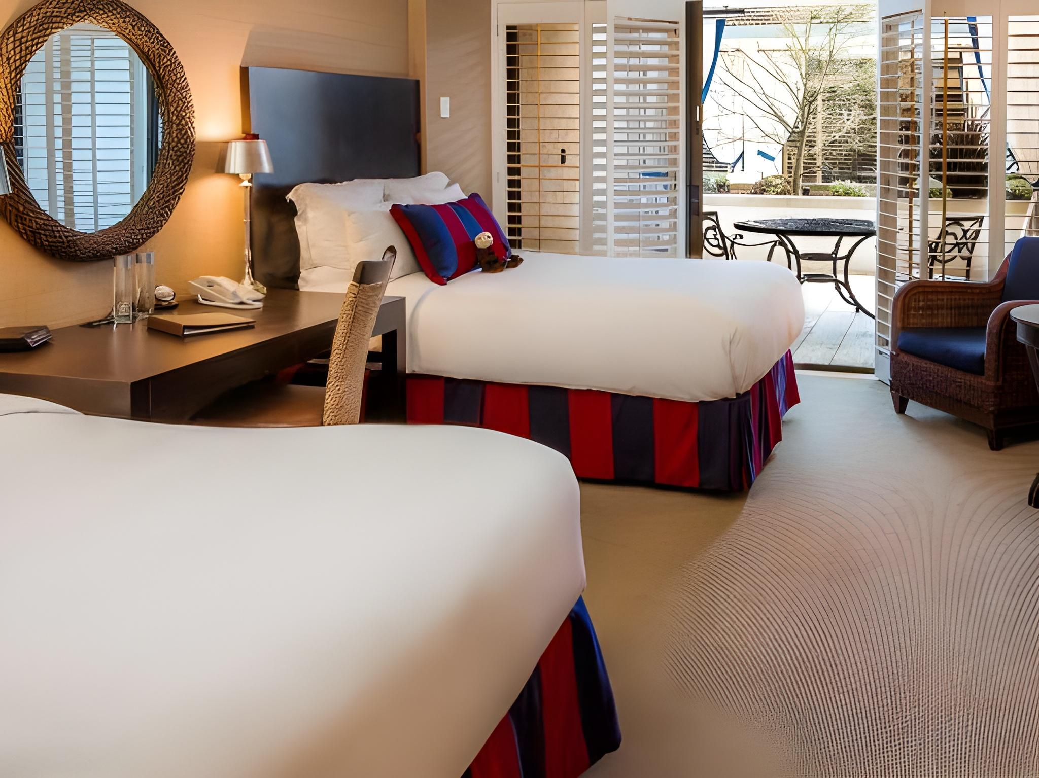 Courtyard, 2 Double Beds