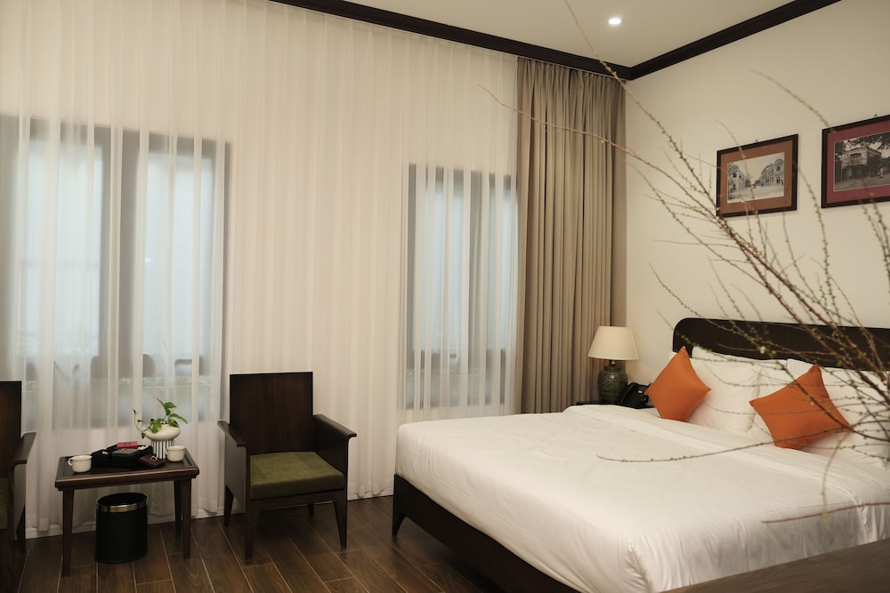 Bach Dang Hotel 13/50