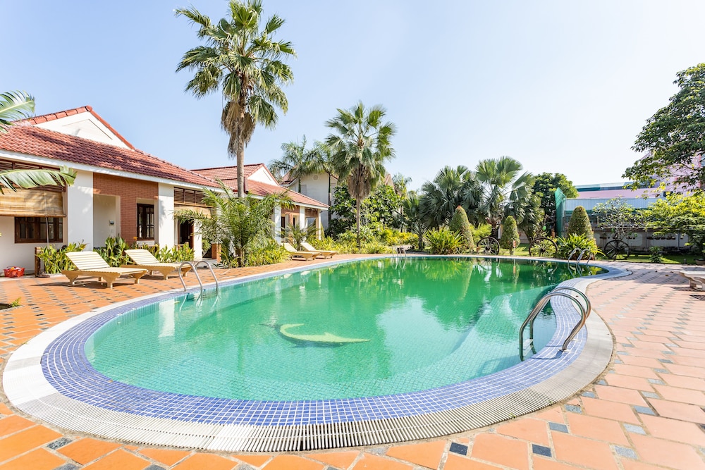 Bach Duong Resort 34/40