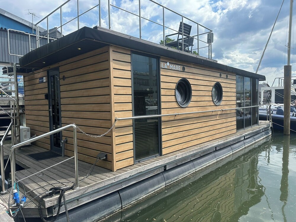 La Mare Resort 20/50