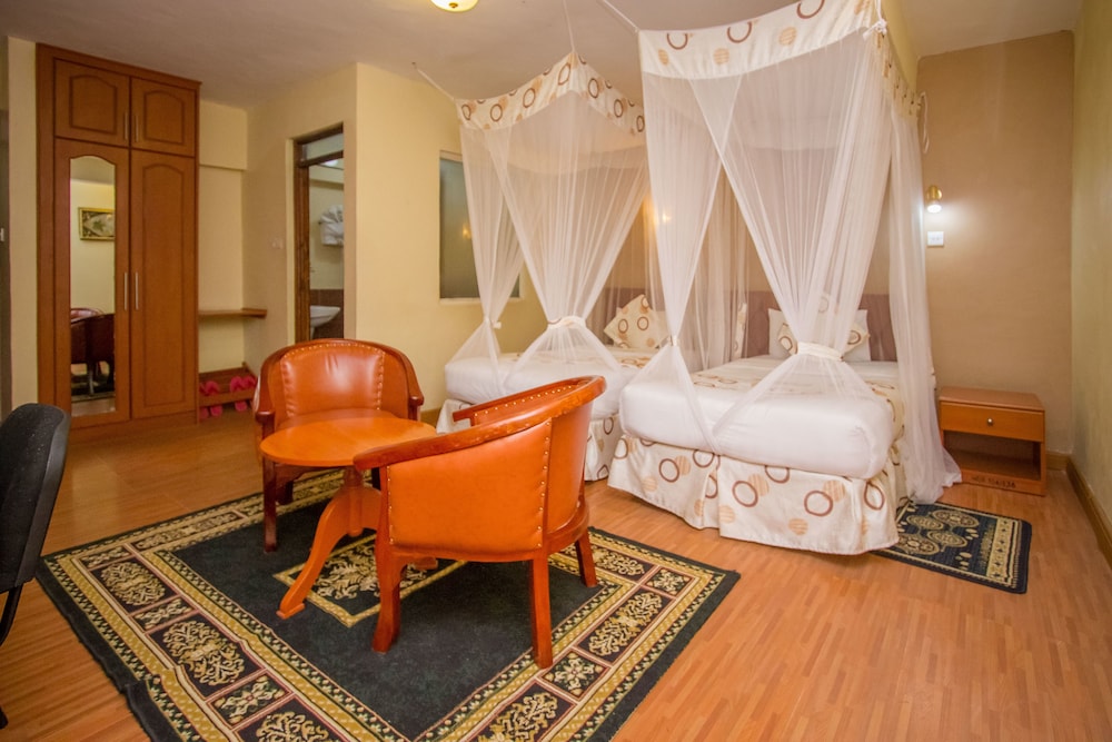 Hillcourt Resort Spa 59/76