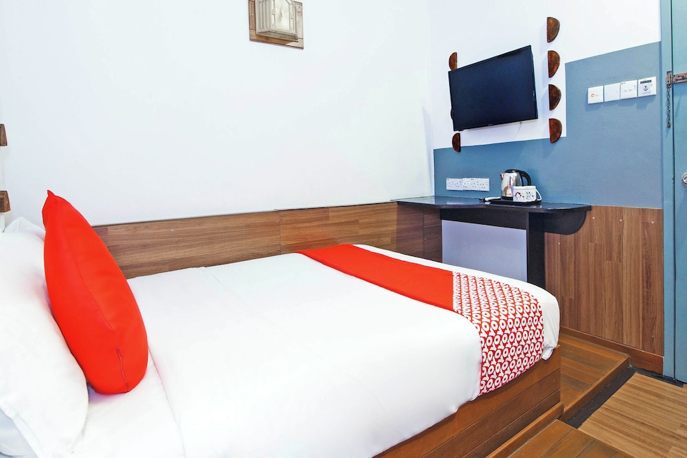 Oyo 210 Hotel Five 2 14/20