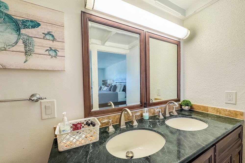 Room, King Bed, Beach Front، THE PALMS AT PELICAN COVE 9/10