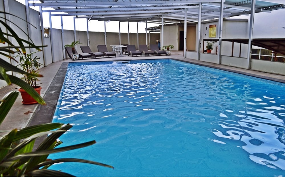 Grand Elite Hotel Pekanbaru 31/32