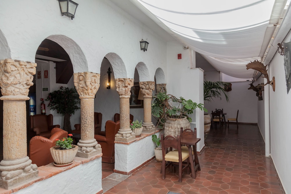 El Cid Hotel 41/72