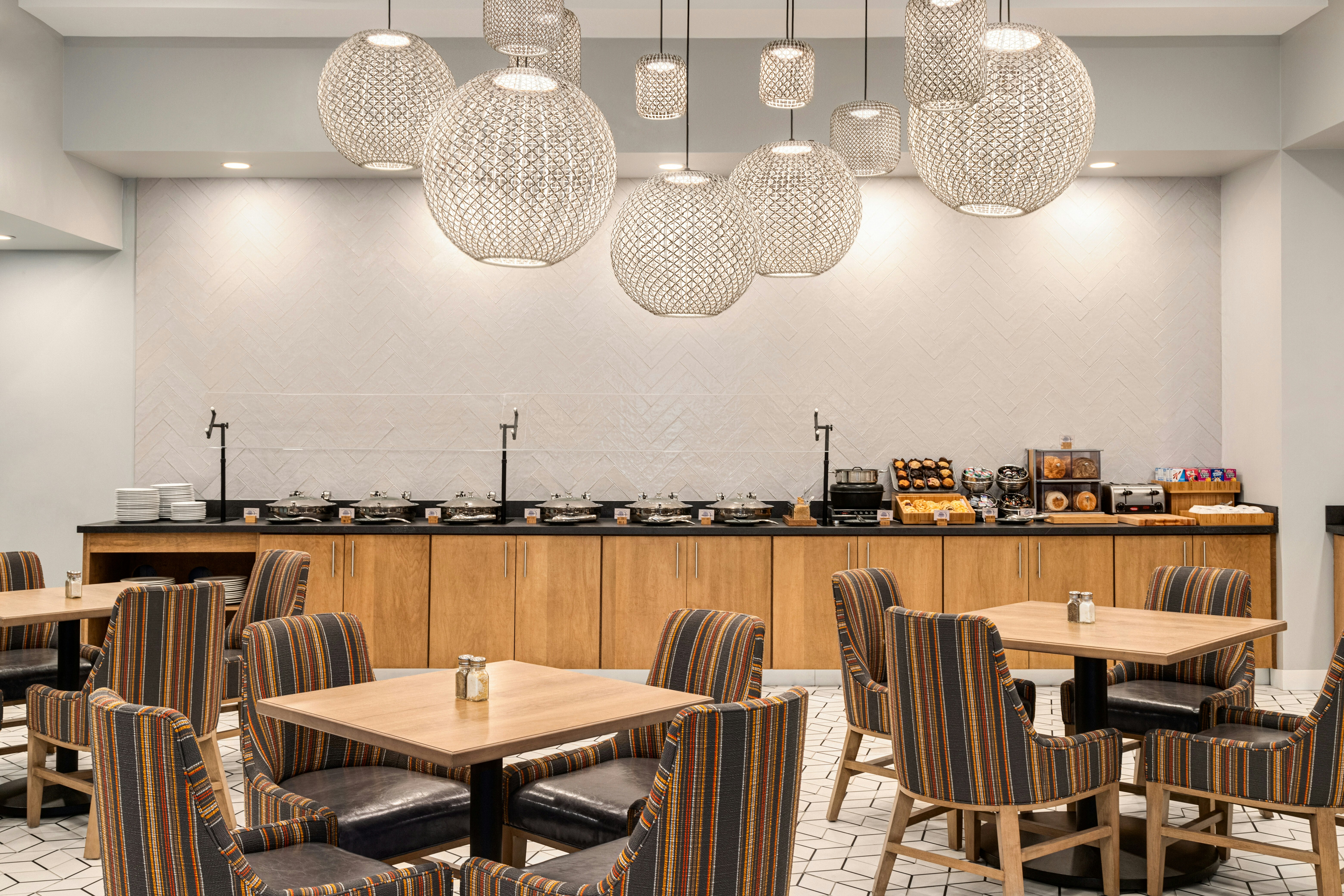 DoubleTree by Hilton Fort Myers at Bell Tower Shops 23/53