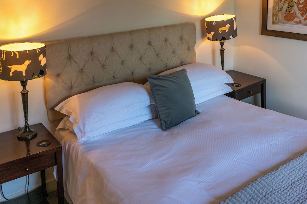 The Royal Oak Inn 22/50