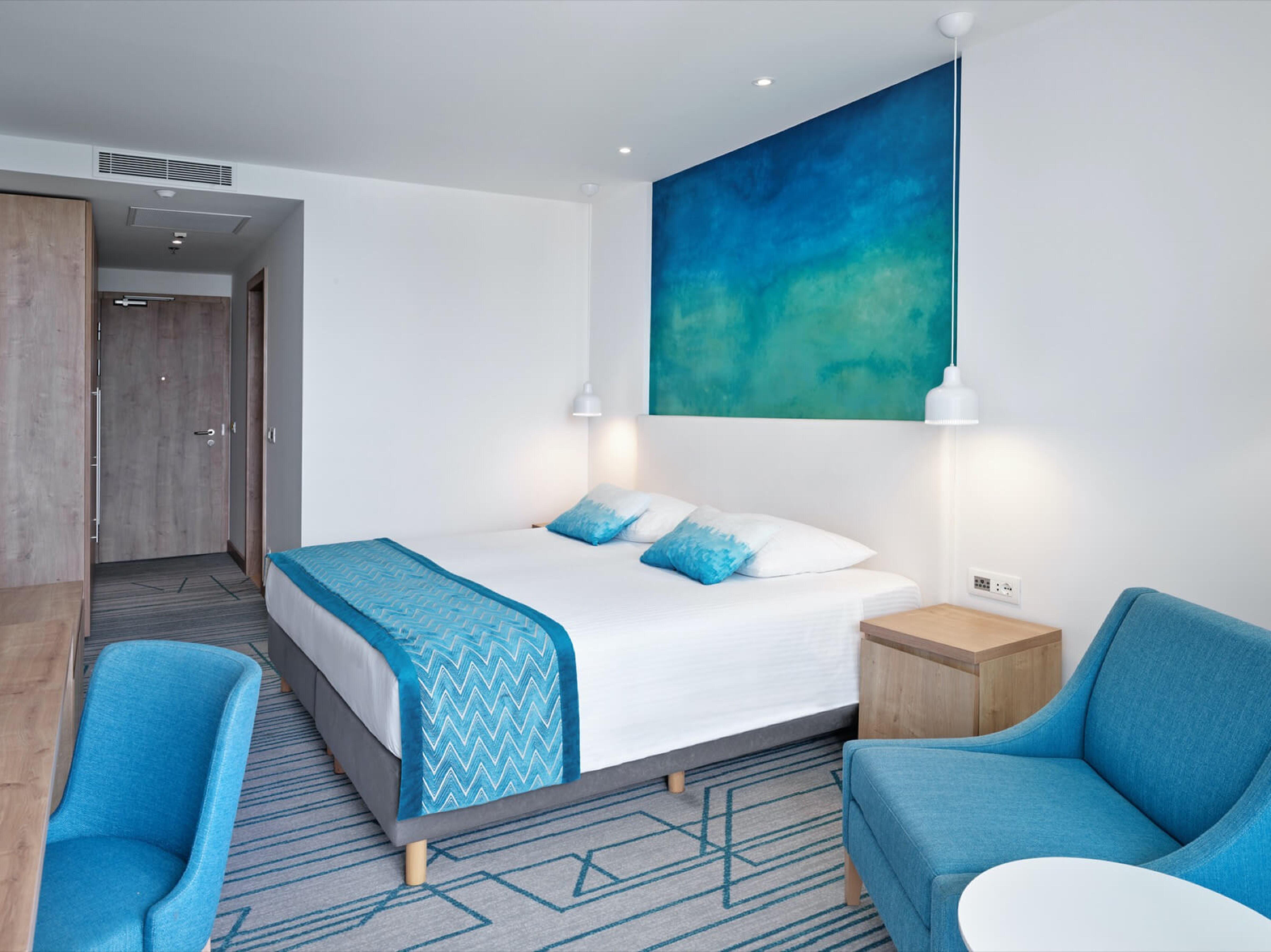 Standard, Single, Sea Side, Balcony