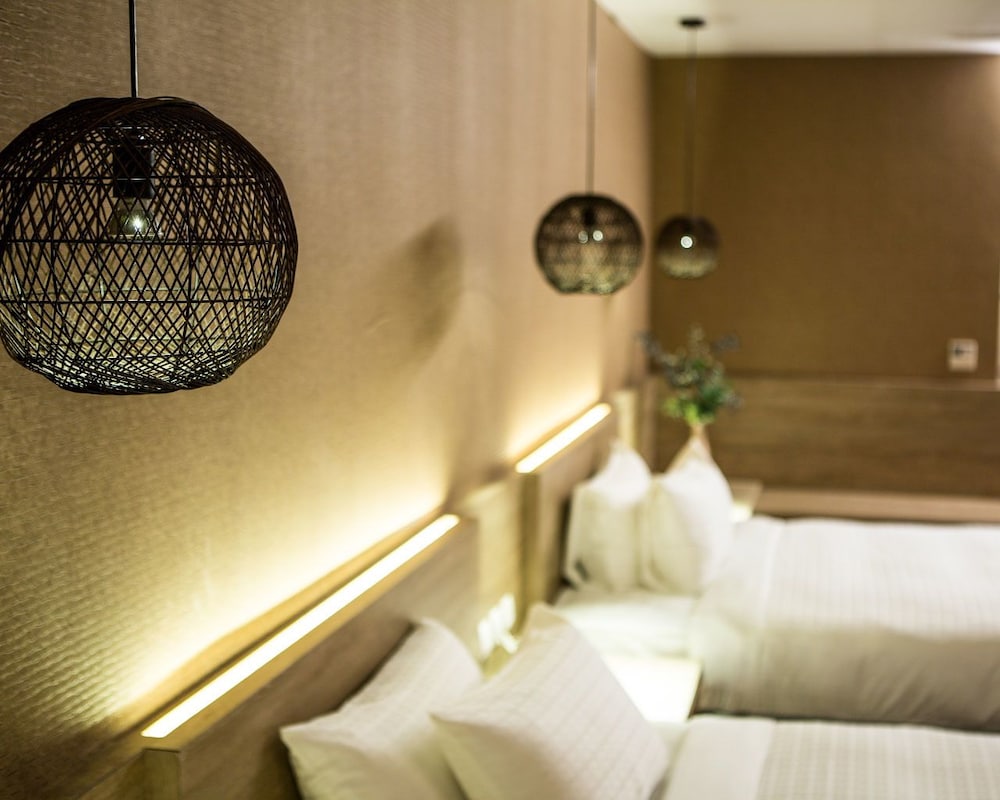 Imperial Dynasty Boutique Hotel 8/20