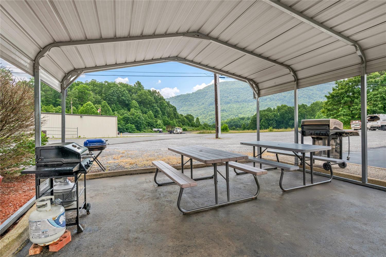 Quality Inn and Suites Big Stone Gap 22/40