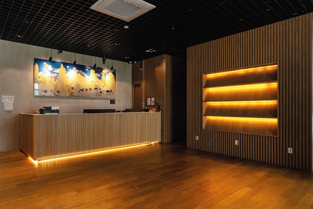 SR Hotel Yeongjong 7/52