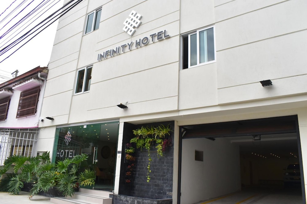 Hotel Infinity Medellin 44/67