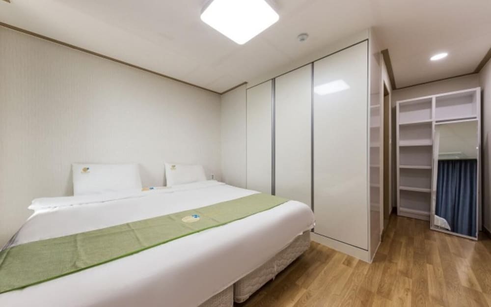Mud Beach Hotel 23/57