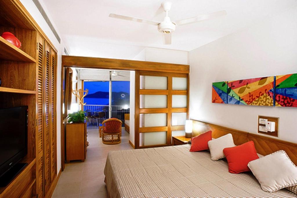 Deluxe, Suite, Sea View, Outdoor Jetted Tub