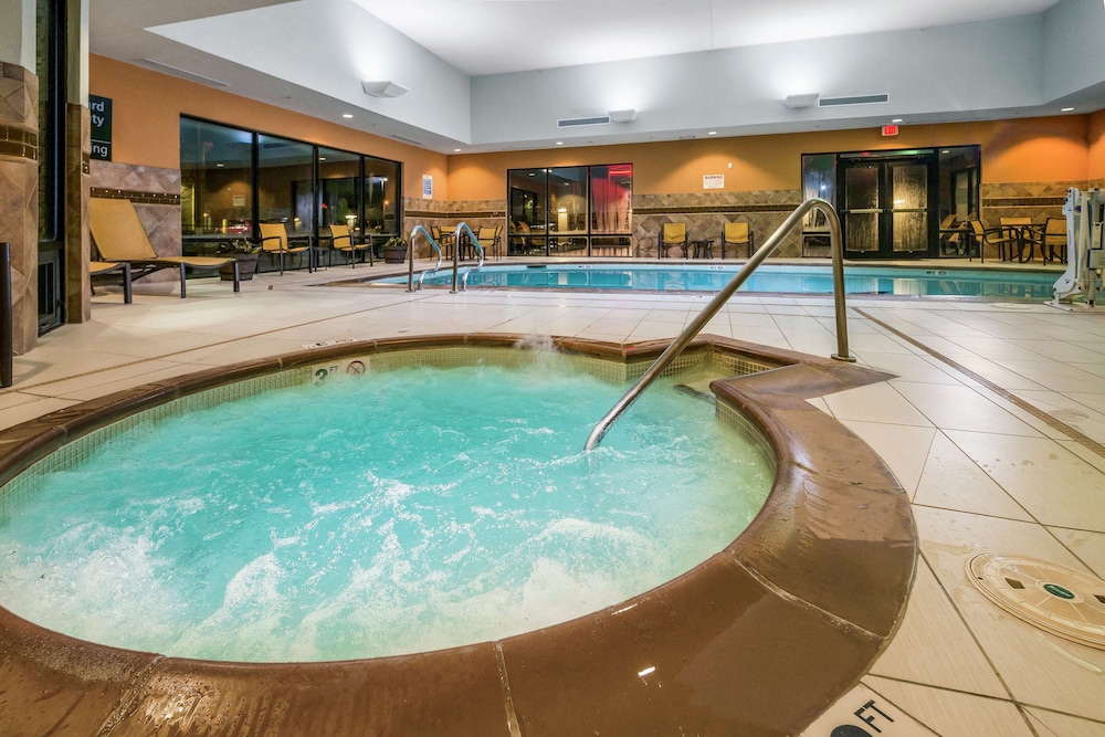 HAMPTON INN AND SUITES TULSA CATOOSA in CATOOSA - OK