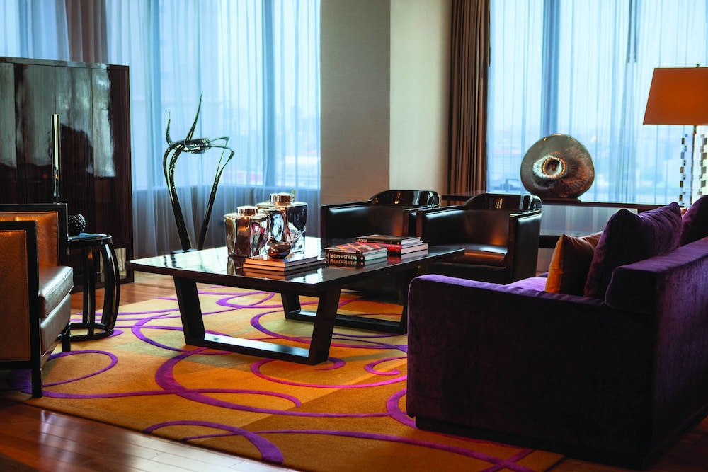 Renaissance Bangkok Ratchaprasong Hotel 36/52