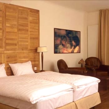 Rembrandt Hotel 10/49
