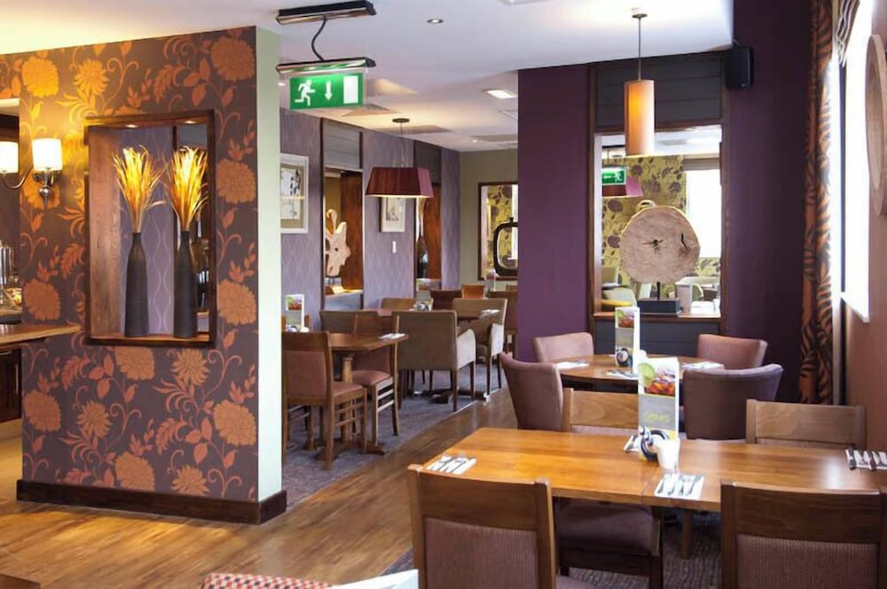 Premier Inn Coventry City (Earlsdon Park) 39/59