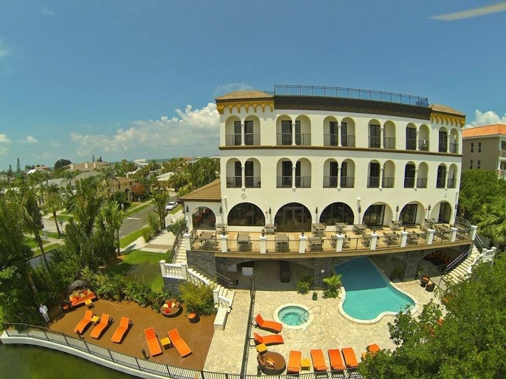 The Hotel Zamora 4/34