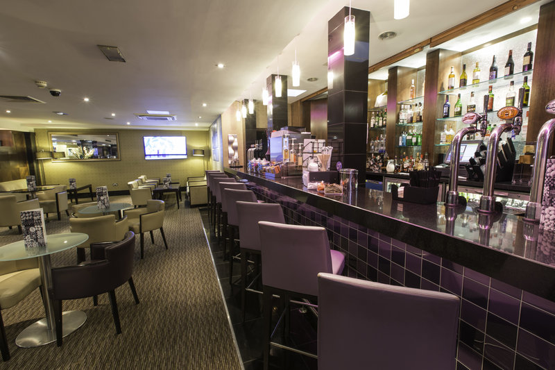 Crowne Plaza Ealing 57/76