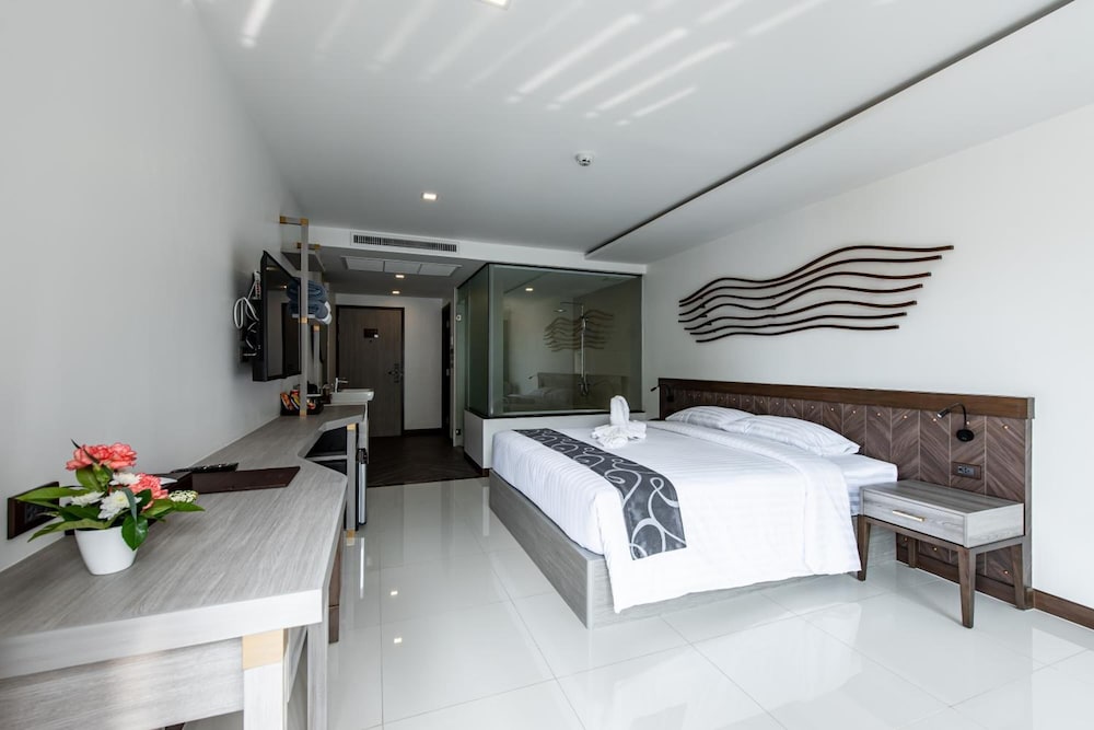 Blackwoods Hotel Pattaya 21/69