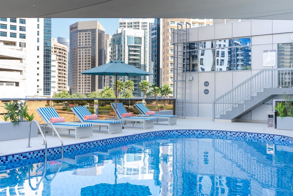 Grand Heights Hotel Apartments 46/50