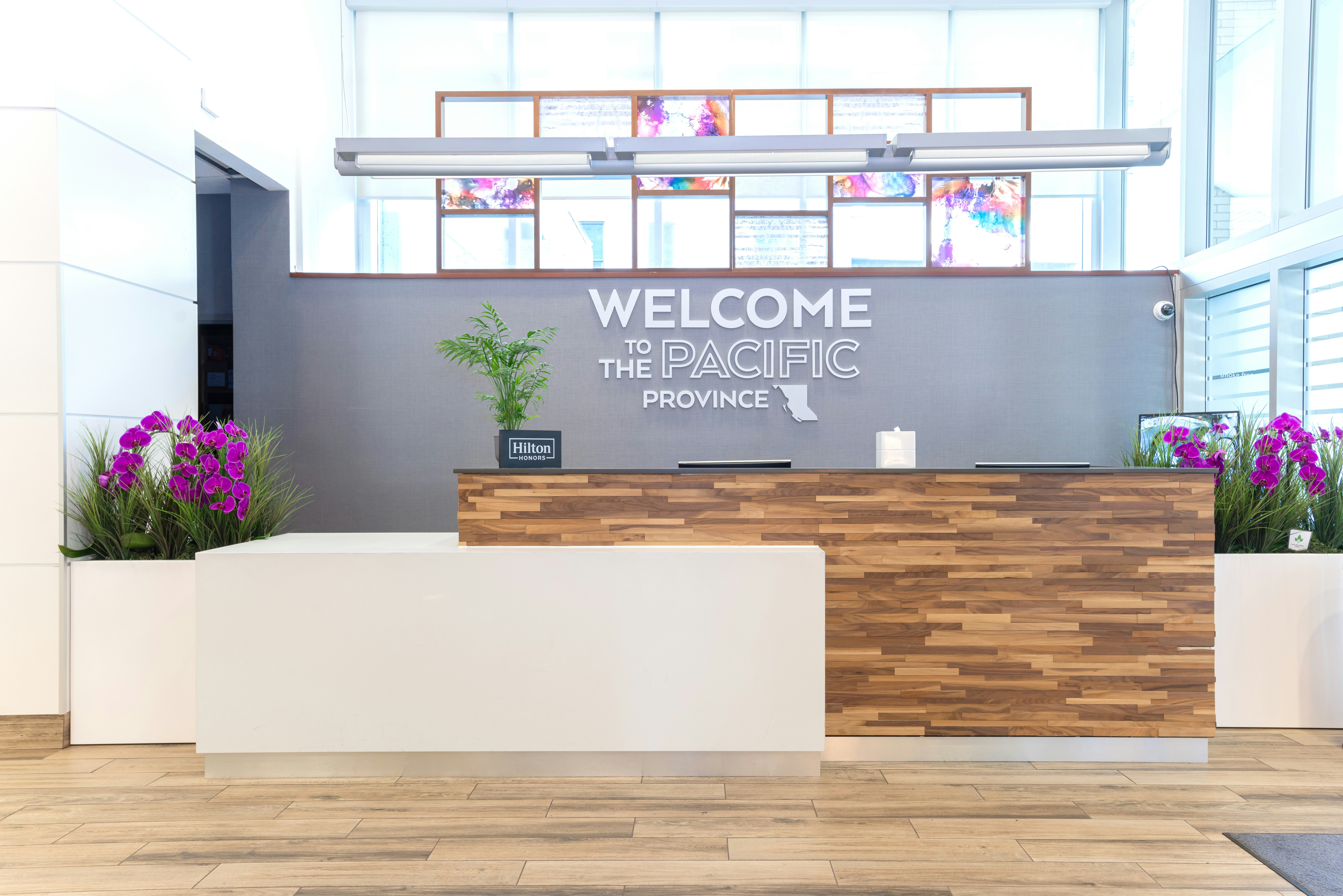 Lobby at Hampton Inn & Suites by Hilton Vancouver-Downtown, VANCOUVER - BRITISH COLUMBIA