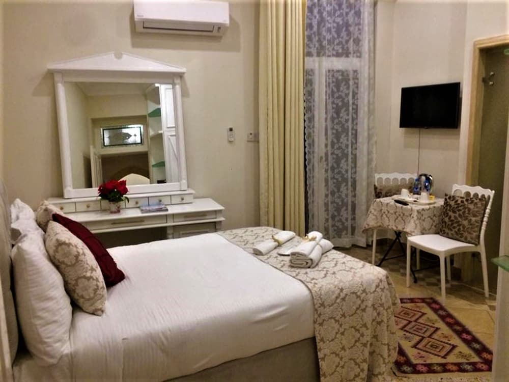 Lord's Residence Boutique Hotel 36/75