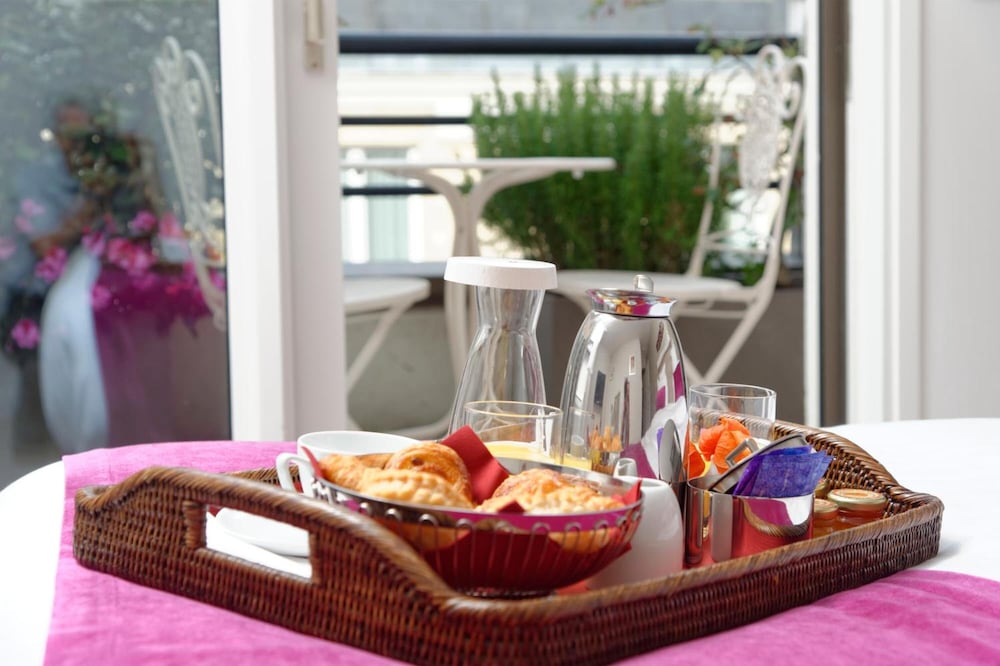 Residence Alma Marceau 49/56