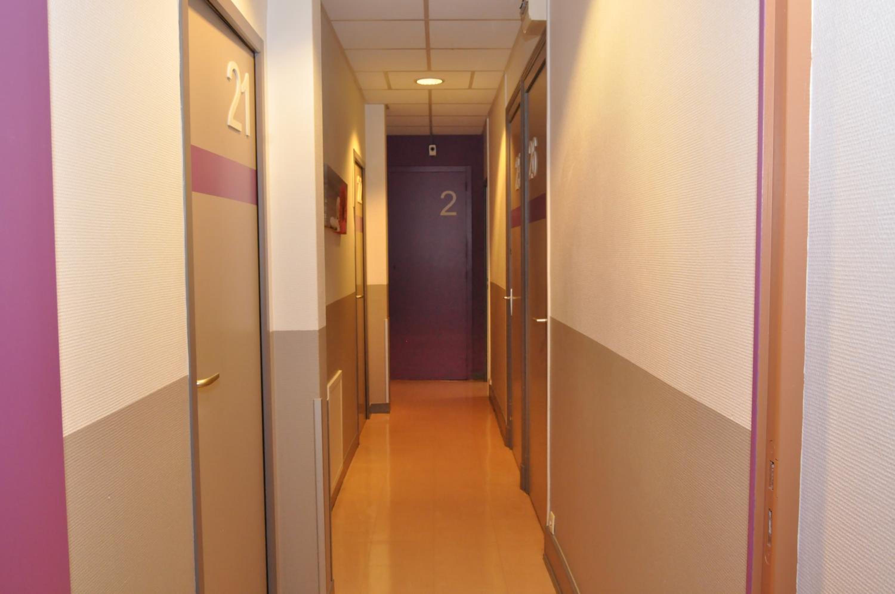 Hôtel Lux 25/55