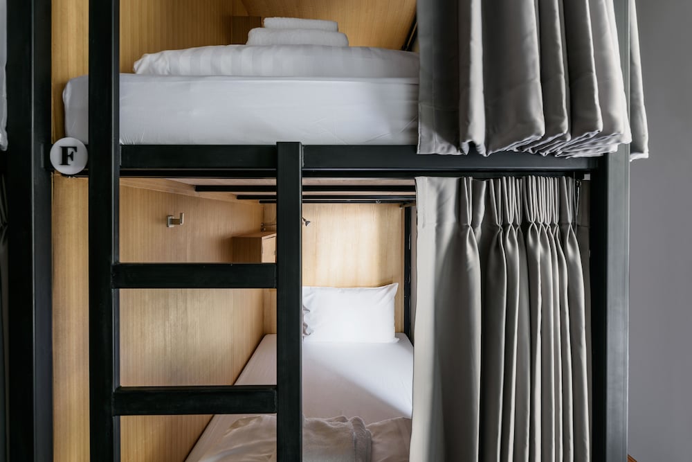 Travelier Hostel 24/59